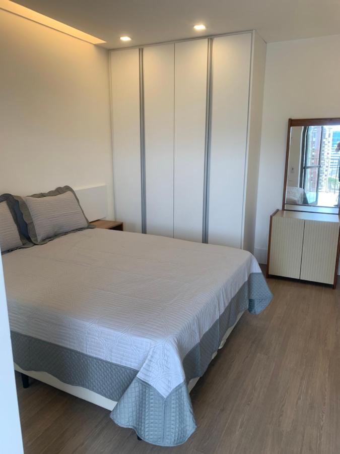 Flat Com 65 Metros; Sala; Duas Suites; Cozinha Recem-Reformado Rio de Janeiro Eksteriør billede