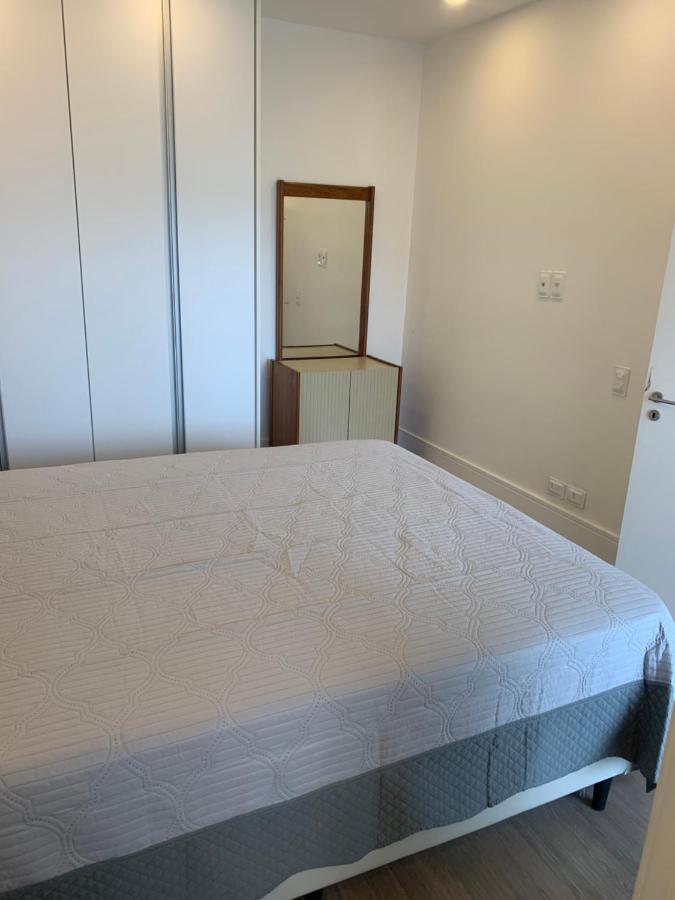 Flat Com 65 Metros; Sala; Duas Suites; Cozinha Recem-Reformado Rio de Janeiro Eksteriør billede