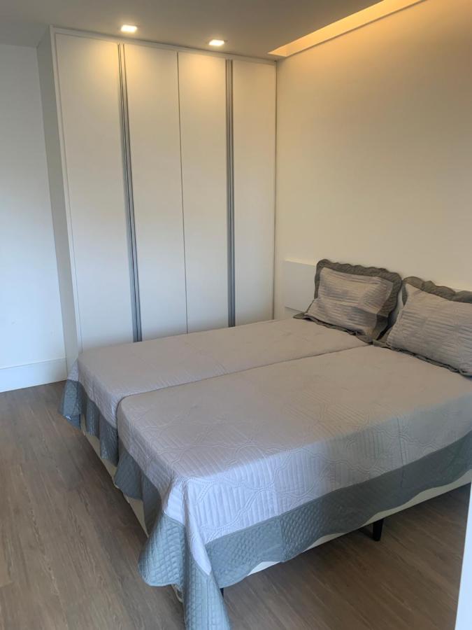 Flat Com 65 Metros; Sala; Duas Suites; Cozinha Recem-Reformado Rio de Janeiro Eksteriør billede