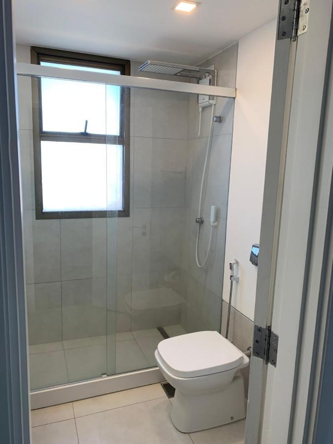 Flat Com 65 Metros; Sala; Duas Suites; Cozinha Recem-Reformado Rio de Janeiro Eksteriør billede