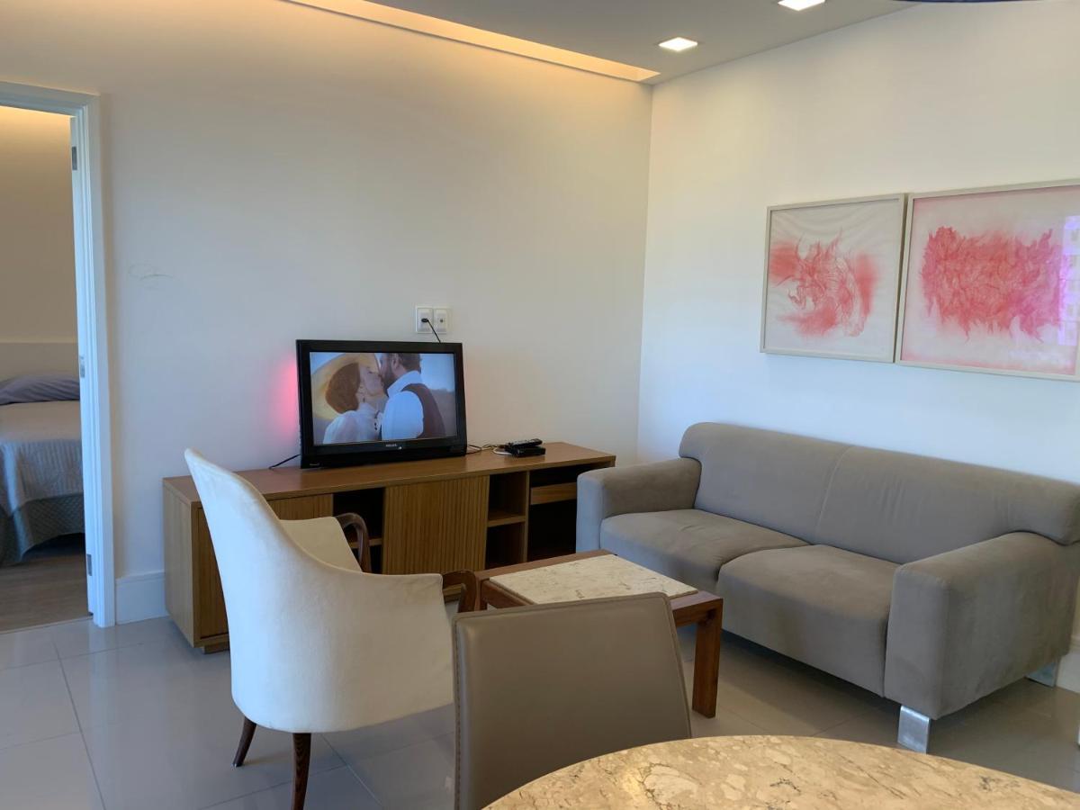 Flat Com 65 Metros; Sala; Duas Suites; Cozinha Recem-Reformado Rio de Janeiro Eksteriør billede