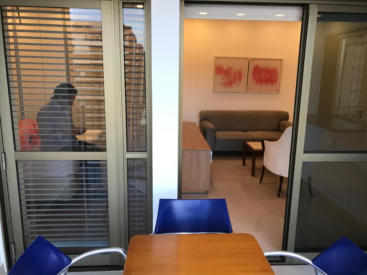 Flat Com 65 Metros; Sala; Duas Suites; Cozinha Recem-Reformado Rio de Janeiro Eksteriør billede